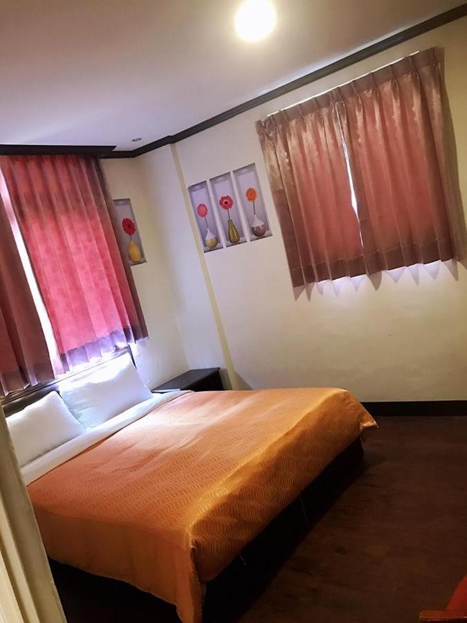 Holiday Business Hotel T'ai-tung Buitenkant foto